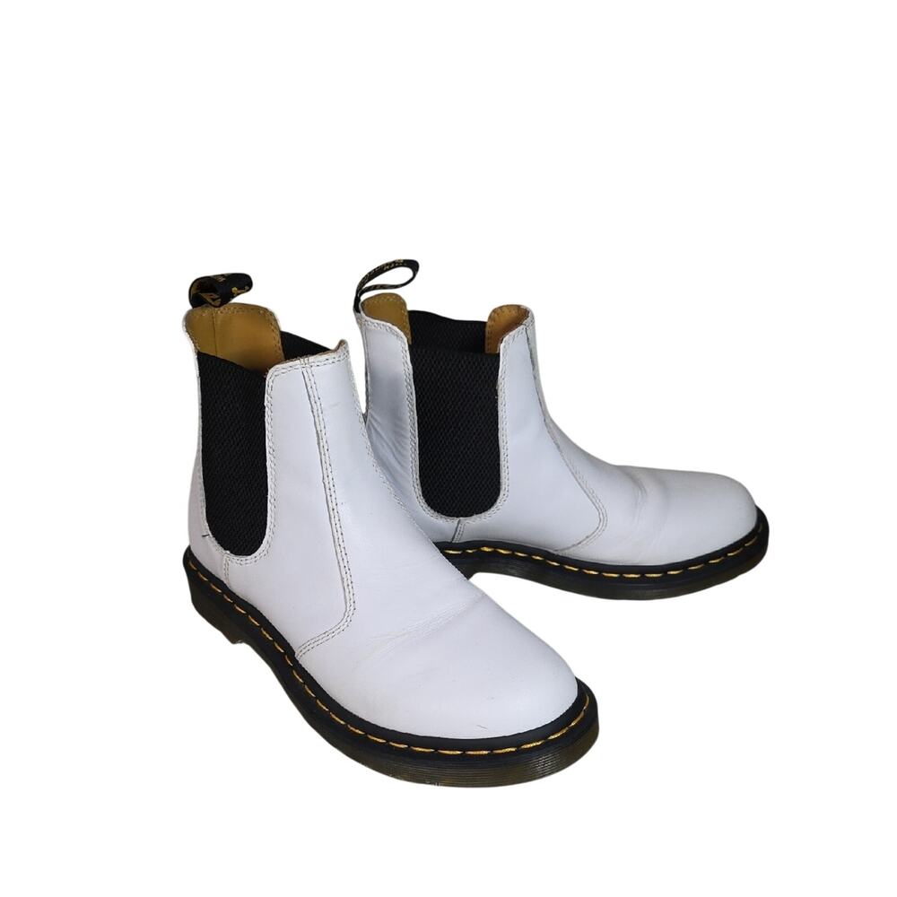Dr. Martens 2976 White Smooth Leather Chelsea Boots Womens Size 9